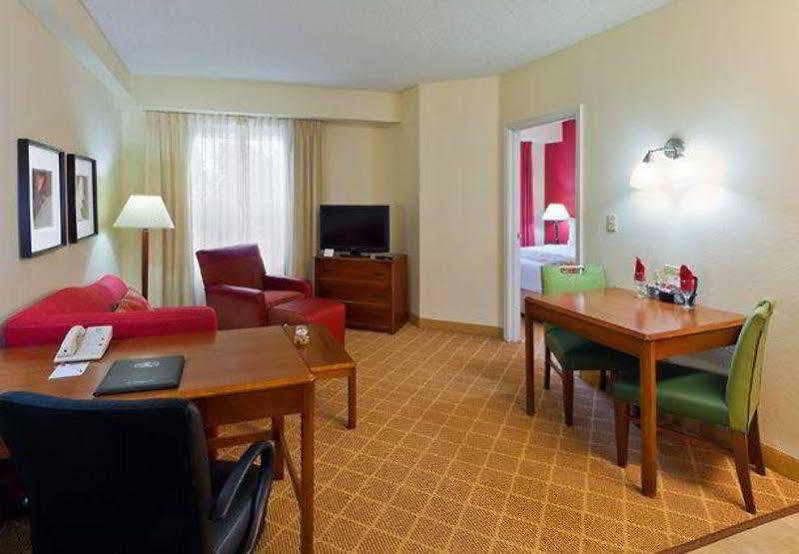 By Marriott Denver Golden/red Rocks